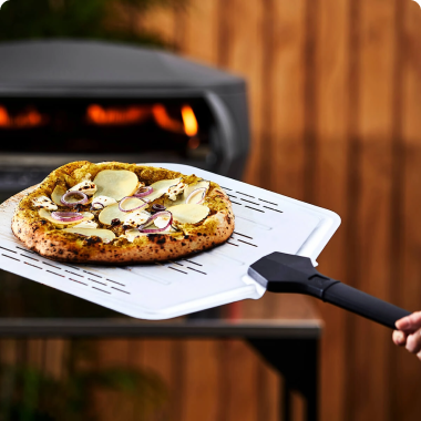 Witt Perforated Pizza Peel 14 